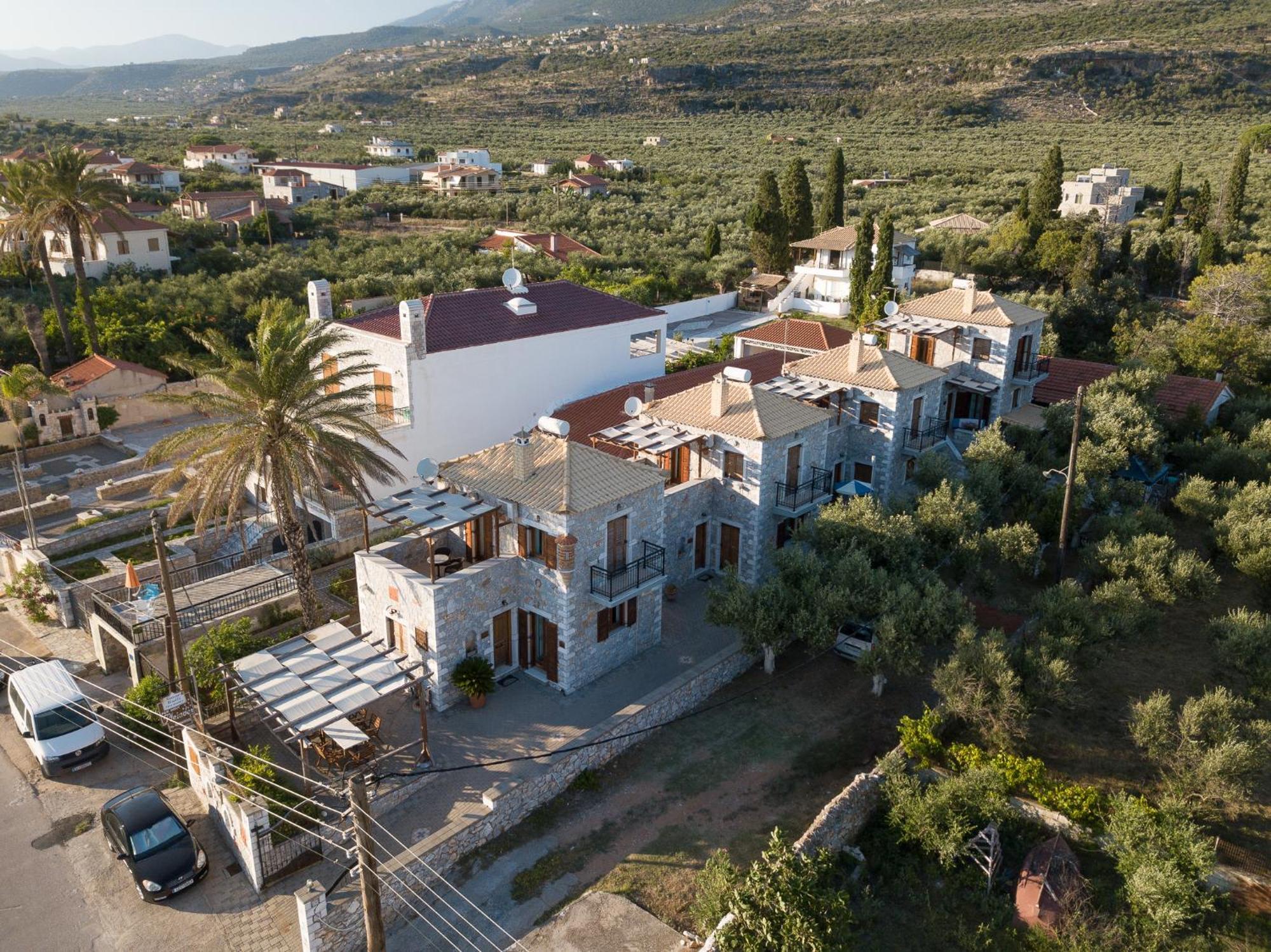 Pleiades Seaside Residences In Mani Agios Nikolaos  Eksteriør billede